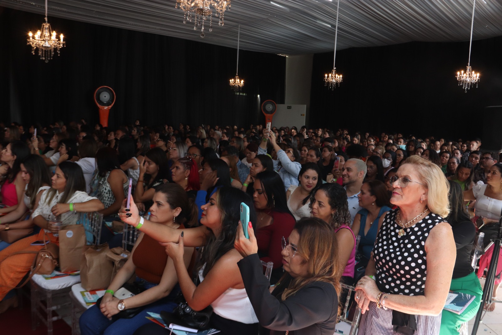 Conexões e networking