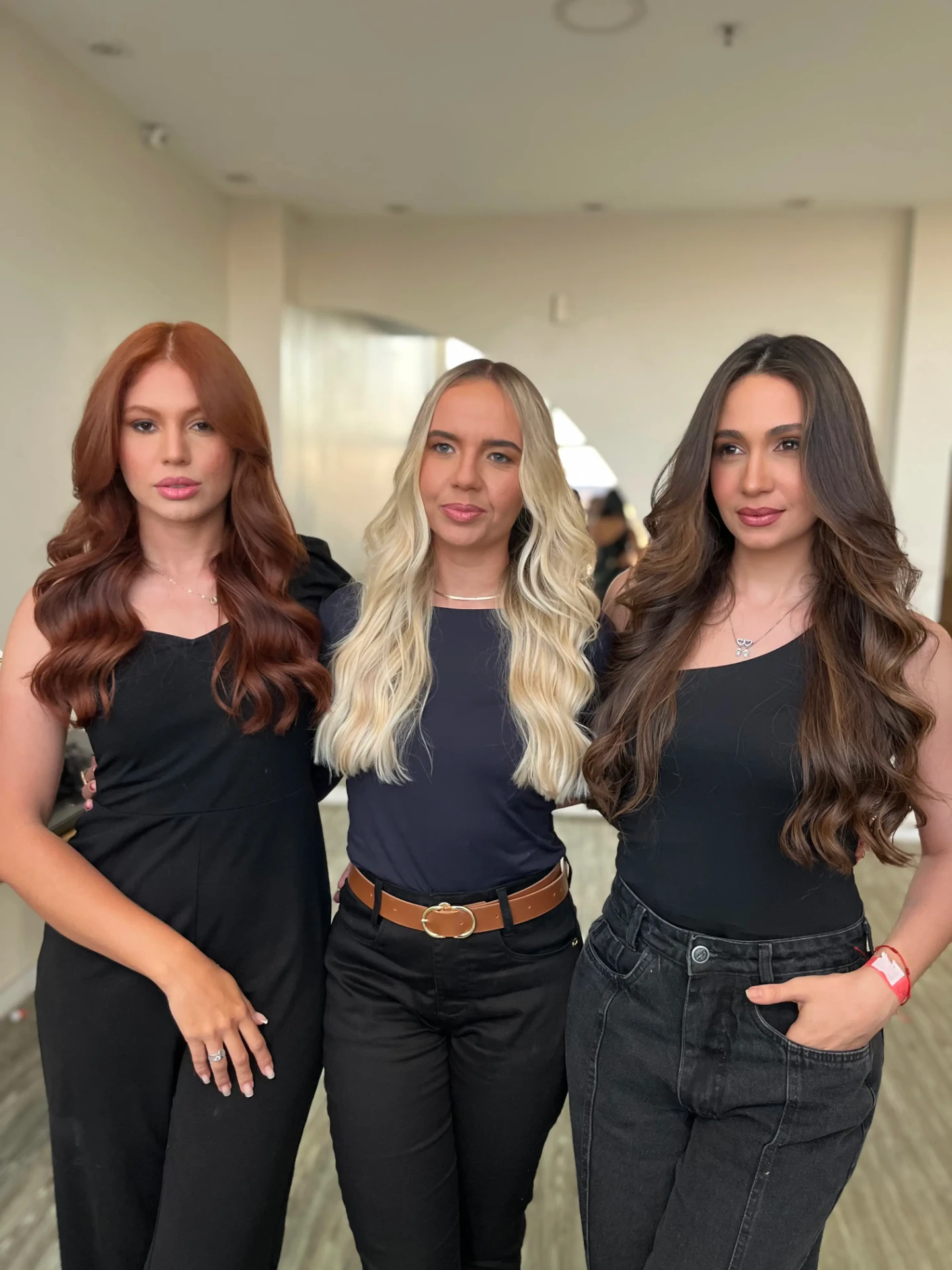 Modelos com diferentes resultados de coloração profissional